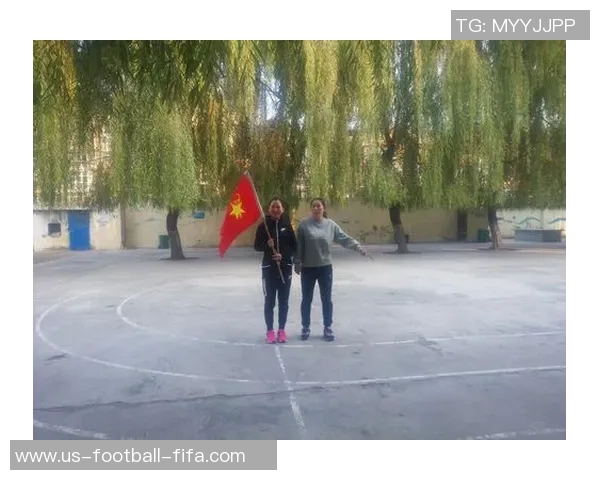 足球操舞蹈视频下载全攻略轻松学会动感舞步提升你的运动乐趣